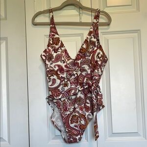 Shade & Shore New With Tags Paisley One Piece Swimsuit Size L (12-14)